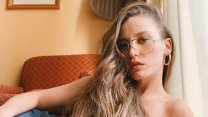 Serenay Sarıkaya'dan bikinili paylaşım