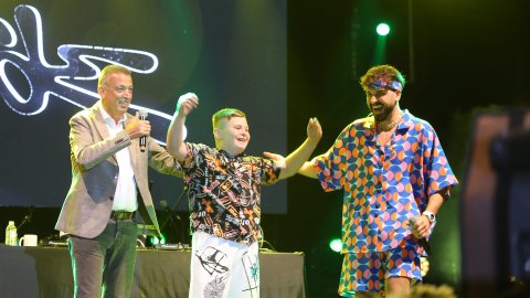 Ataşehir Belediyesi’nin Kardeş Kültürlerin Festivali'nde Sefo konserinden kareler