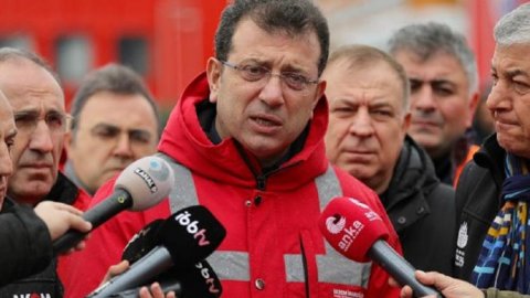 Ekrem İmamoğlu duyurdu: İBB'den 2000 sonrası binalar için karar