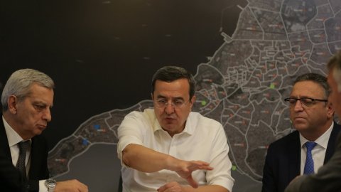 Konak Belediye Başkanı Abdül Batur'dan kentsel dönüşüm çağrısı