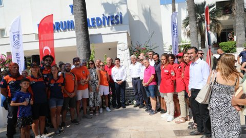 Bodrum Belediye Meydanına Hatay Arsuz Dostluk Anıtı'nın açılışından kareler