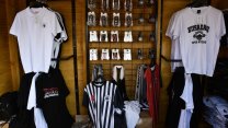 Kuşadasıspor'un lisanslı ürünleri çıktı
