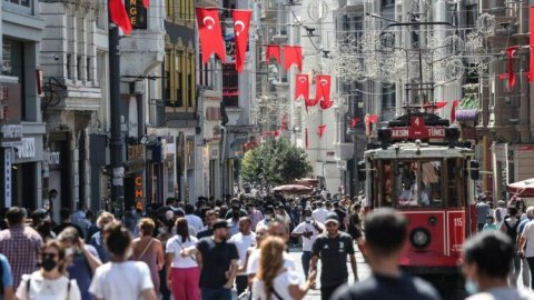 İstanbul'da yaşamanın aylık maliyeti 44 bin 561 lira oldu