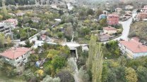 Ankara Büyükşehir Belediyesi menfez ve dere geçiş köprüsü çalışmalarını sürdürüyor