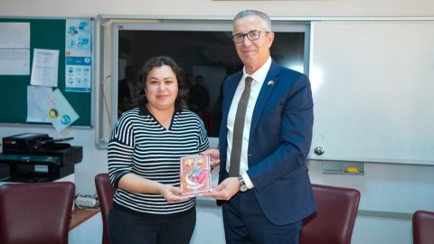 Gaziemir Belediye Başkanı Halil Arda'dan 24 Kasım hediyesi