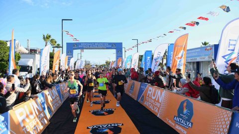 Konyaaltı Belediyesi 3. Antalya Ultra Maratonu'na yoğun ilgi