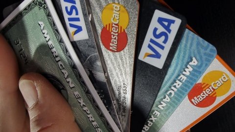 Kredi kartı borçları 2023 yılında rekor kırdı