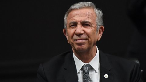 Mansur Yavaş'tan CHP toplantısında Cumhurbaşkanı adaylığı açıklaması 