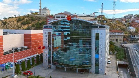 MHP’den CHP’ye geçen Kastamonu Belediyesi’nden Yeni Şafak, Türkiye ve Sabah'a şok!