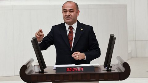 CHP'li Özgür Karabat'tan Ticaret Bakanı Ömer Bolat'a: Hamaseti bırakın