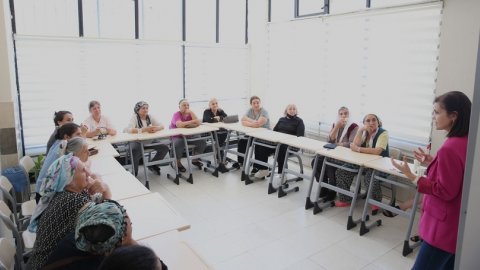 Çiğli Belediyesi’nden kadınlara hukuki danışmanlık hizmeti