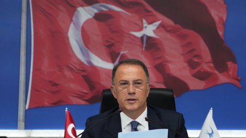 Mehmet Murat Çalık ikinci kez hastaneye sevk edildi