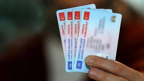 Resmi Gazete'de yayımlandı: Ehliyet sınavlarında yeni dönem