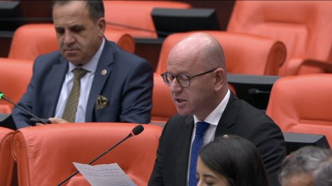 CHP'li Serkan Sarı: Süt sektöründe kriz yaşanırken AKP iktidarı tribünden seyrediyor