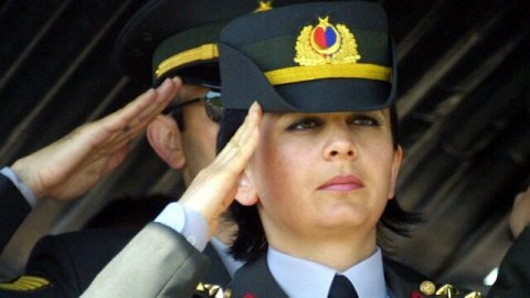 Ankara Büyükşehir Belediyesi şehit Yarbay Songül Yakut’un adını ölümsüzleştirdi
