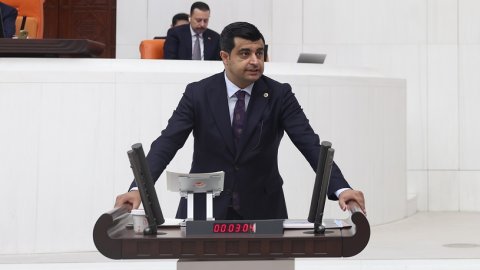 CHP'li Deniz Demir: Vatandaşa nefes alacak tek bir alan bile bırakmamaya yemin etmişler