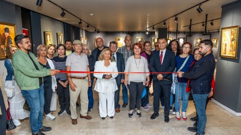 Mersin Büyükşehir Belediyesi'nden Atatürk sergisi