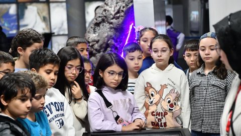 Mamak Belediyesi'nin Ali Kuşçu Gökbilim Merkezi BİLSEM öğrencilerini ağırladı