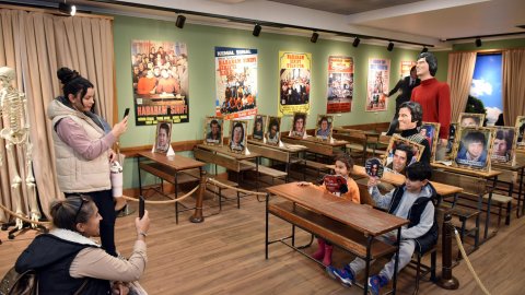 Kepez Belediyesi'nden DokumaPark'ta Hababam Sınıfı Müzesi