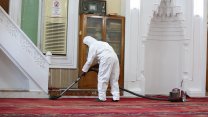 Narlıdere Belediyesi'nden ibadethanelere bayram temizliği