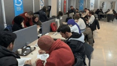 Balıkesir Büyükşehir Belediyesi'nden gençlere özel eskiz buluşması