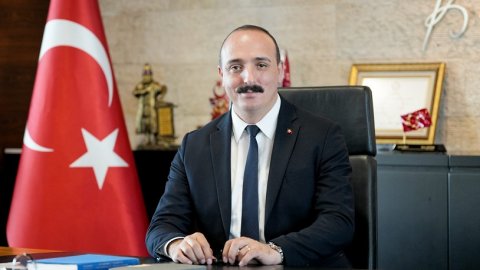 Konyaaltı Belediye Başkanı Cem Kotan'dan 23 Nisan mesajı
