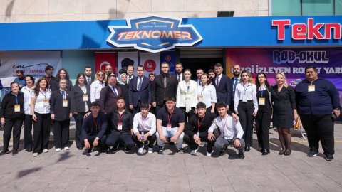 Keçiören Belediyesi’nin robot yarışmasında ödüller sahiplerini buldu