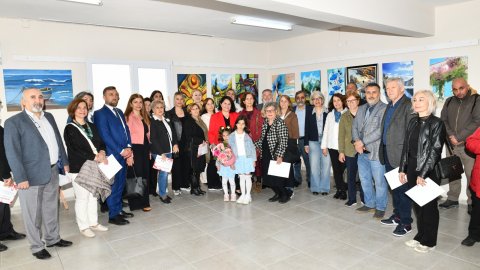 Çiğli Belediyesi Kaklıç Sanat Akademisi'nde yıl sonu sergisi