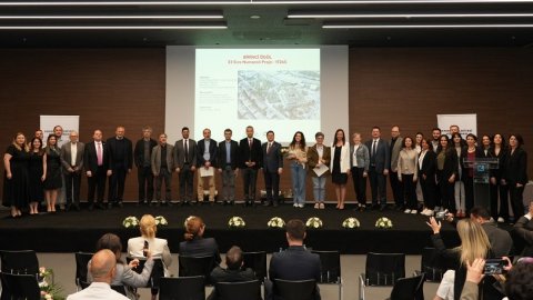 Kadıköy Belediyesi Hizmet Binası yenileniyor