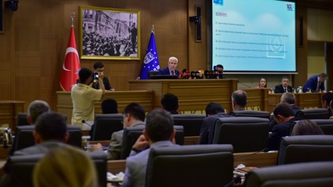 Mustafa Bozbey: BUSKİ belediyeye muhtaç duruma düşmüştür