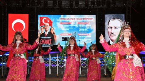 Balıkesir Büyükşehir Belediyesi'nin 19 Mayıs kutlamalarından kareler