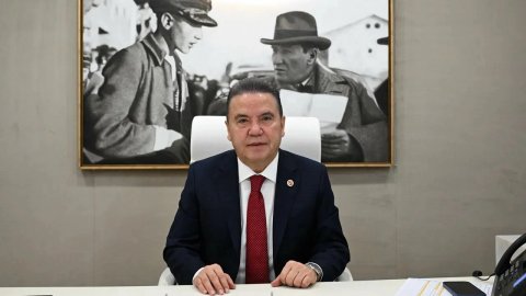 Antalya Büyükşehir Belediye Başkanı Muhittin Böcek anjiyo oldu
