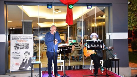 Çiğli Belediyesi'nden Nazım Hikmet anması