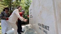 Konak Belediyesi'nden Nazım Hikmet anması
