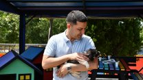 Kuşadası Belediyesi can dostları için Veteriner İşleri Müdürlüğü kurdu