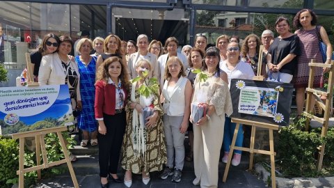 Bornova’da iklim krizine sanatla ve bilimle dikkat çekildi