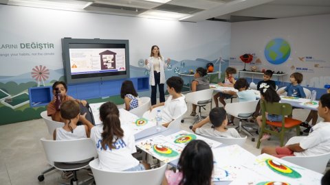 Mersin Büyükşehir Belediyesi'nden çocuklara afet farkındalık eğitimi