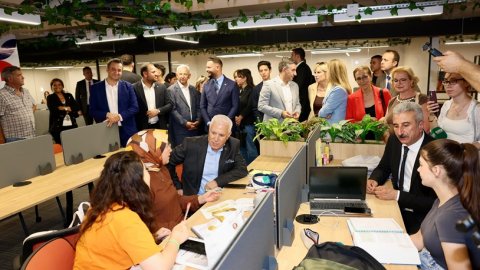 Bursa Büyükşehir Belediyesi'nin Gemlik Gençlik Merkezi'nin açılışından kareler