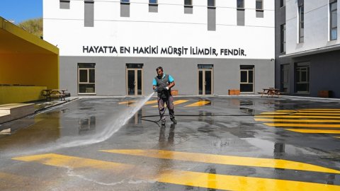 Ataşehir Belediyesi okulları yeni döneme hazırlıyor