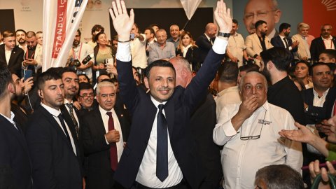 CHP'nin İstanbul Kongresi iptal edildi! Özgür Çelik görevden alındı