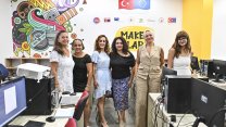 Muratpaşa Belediyesi'nden kadınlara dijital çağ eğitimi