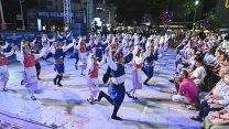 Muratpaşa Belediyesi’nin Yöreler Renkler Festivali’nde Ege ve Marmara rüzgarı