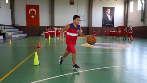 Menderes Belediyesi’nin kış dönemi spor okulları için kayıtlar başladı
