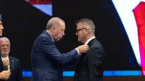 Biri CHP'den: İki belediye başkanı daha AKP'ye katıldı