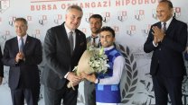 TJK'dan Bursa Büyükşehir Belediye Başkanlığı adına Başkanlık koşu