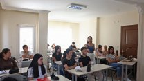 Antalya Büyükşehir Belediyesi’nin YKS hazırlık kursları başladı