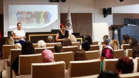 Yenimahalle Belediyesi kurum içi seminerlere devam ediyor