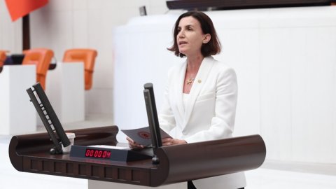 CHP'li Aliye Coşar: Taşımalı eğitimde öğrencilerin mağduriyeti artıyor