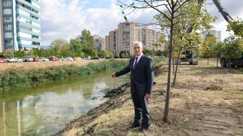Bursa Büyükşehir Belediyesi'nden sel riskine karşı derelerde temizlik seferberliği