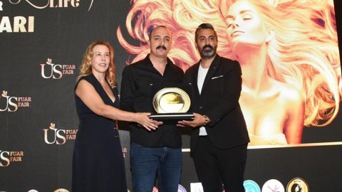 Cem Kotan, 5. Antalya Güzellik ve Kozmetik Fuarı’na katıldı